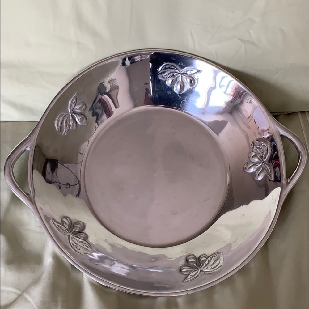 Hand Crafted Hammered Metal Olive Shallow Bowl